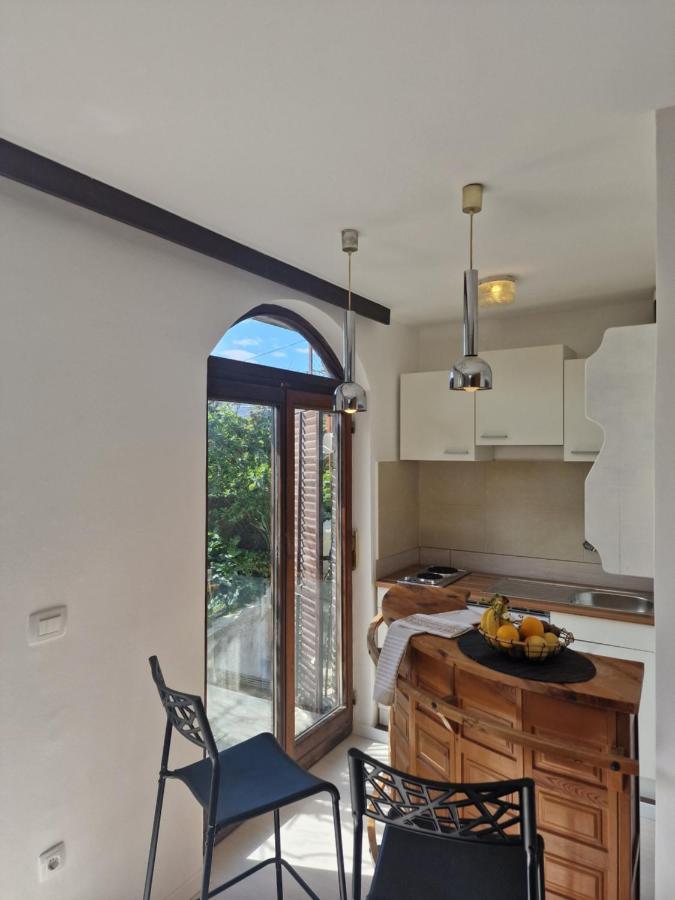 Studio Apartman Karla Rijeka Exteriör bild