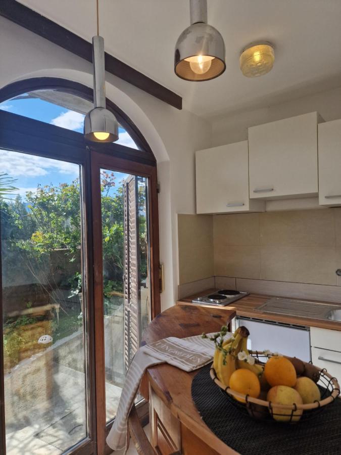 Studio Apartman Karla Rijeka Exteriör bild