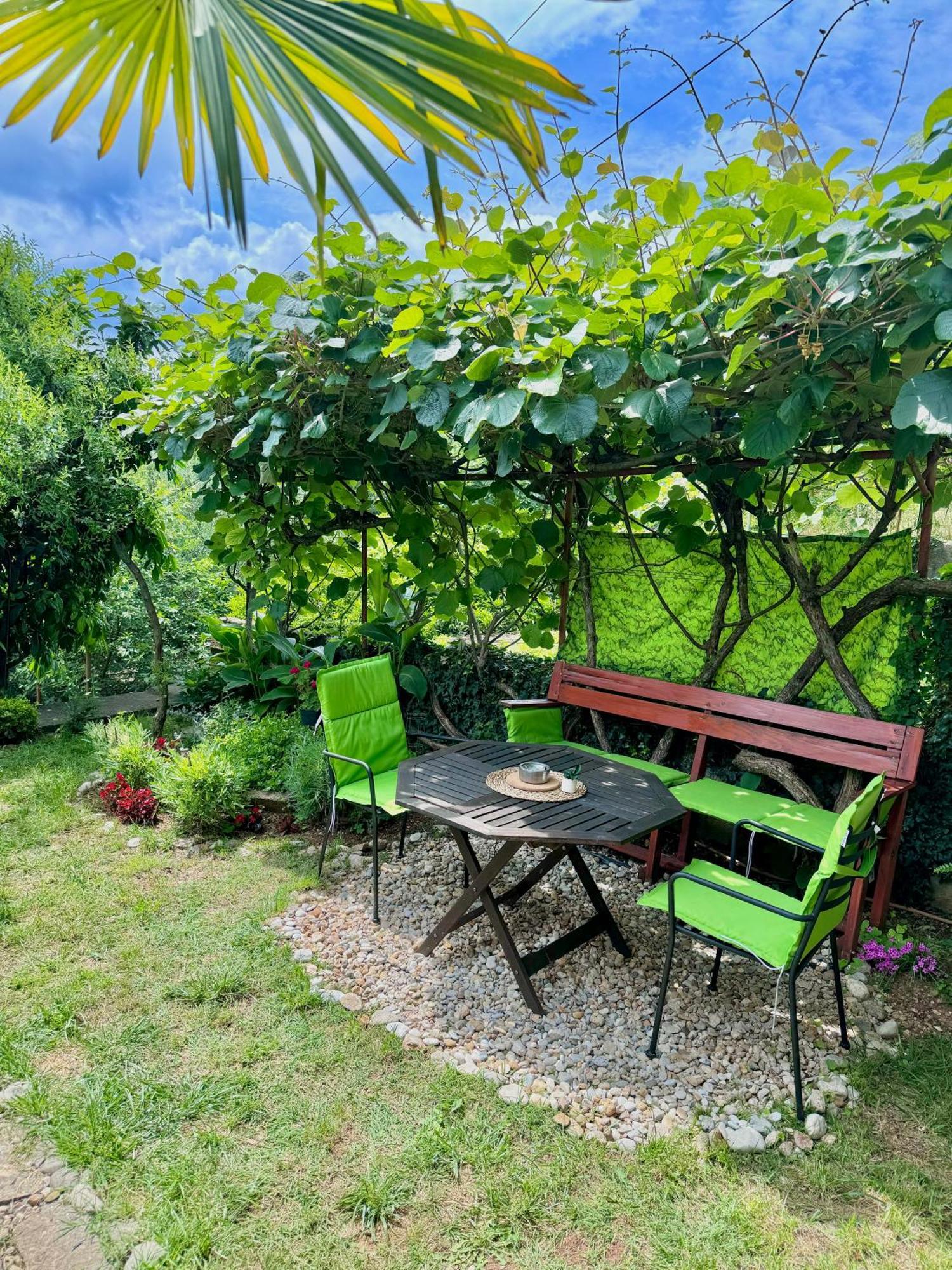 Studio Apartman Karla Rijeka Exteriör bild